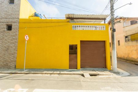 Fachada de casa para alugar com 2 quartos, 110m² em Conjunto Habitacional Brigadeiro Faria Lima, São Paulo