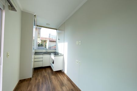 Casa para alugar com 11m², 1 quarto e 1 vaga Casa para alugar com 11m², 1 quarto e 1 vagaSala_Cozinha