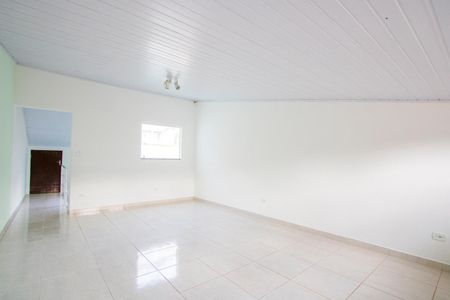 Casa à venda com 220m², 3 quartos e 4 vagasSótão