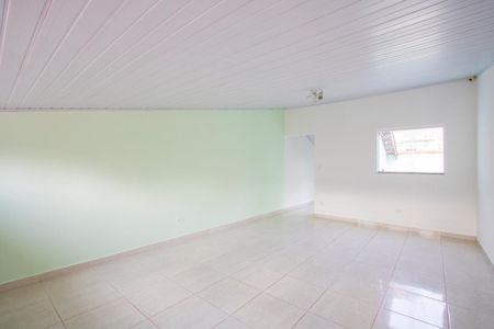 Casa à venda com 220m², 3 quartos e 4 vagasSótão