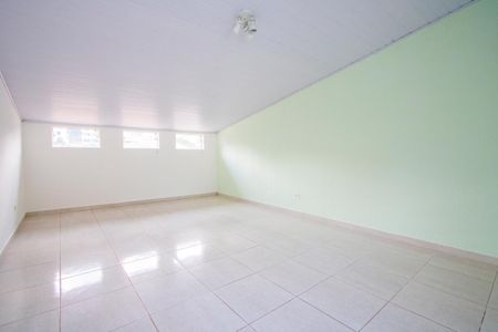 Casa à venda com 220m², 3 quartos e 4 vagasSótão