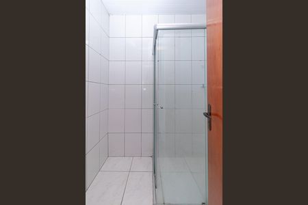 Casa para alugar com 30m², 2 quartos e 2 vagasBanheiro