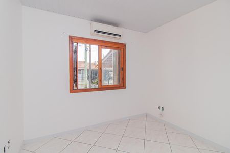 Quarto 1 de casa para alugar com 2 quartos, 30m² em Aberta dos Morros, Porto Alegre