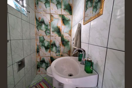 Casa à venda com 250m², 3 quartos e 2 vagasLavabo 