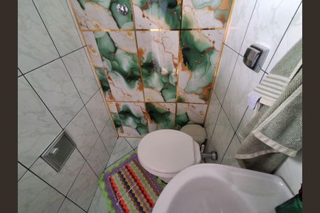 Casa à venda com 250m², 3 quartos e 2 vagasLavabo 