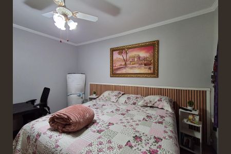 Casa à venda com 250m², 3 quartos e 2 vagasSuíte 