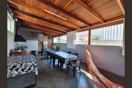 Casa à venda com 250m², 3 quartos e 2 vagasÁrea gourmet 