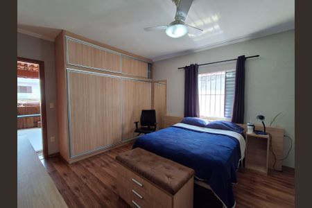 Casa à venda com 250m², 3 quartos e 2 vagasQuarto 2