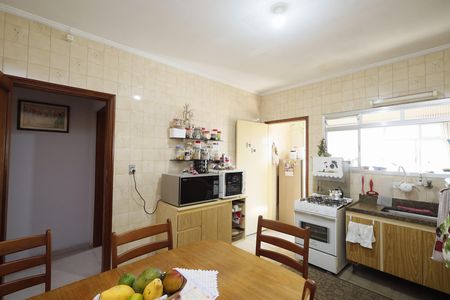 Casa à venda com 492m², 2 quartos e 2 vagasCozinha casa 1