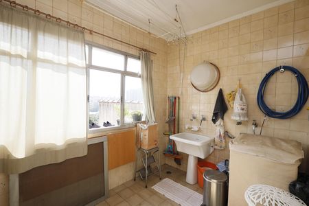 Casa à venda com 492m², 2 quartos e 2 vagasÁrea de Serviço casa 1