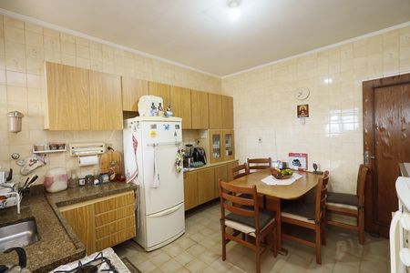Casa à venda com 492m², 2 quartos e 2 vagasCozinha casa 1