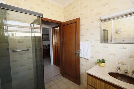 Casa à venda com 492m², 2 quartos e 2 vagasBanheiro 1 casa 1