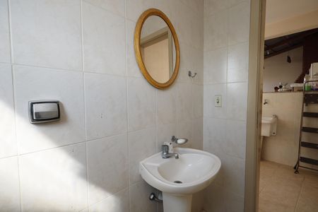 Casa à venda com 492m², 2 quartos e 2 vagasBanheiro 2 casa 2