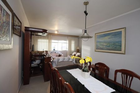 Casa à venda com 492m², 2 quartos e 2 vagasSala 