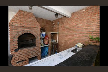 Casa à venda com 300m², 3 quartos e 6 vagas