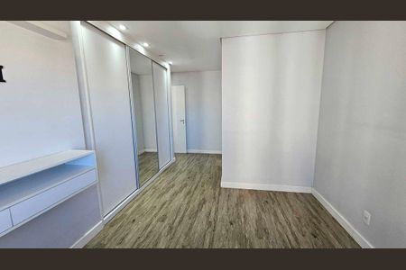 Apartamento à venda com 2 quartos, 77m² em Vila Sonia, São Paulo