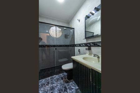 Casa para alugar com 141m², 3 quartos e 3 vagasBanheiro