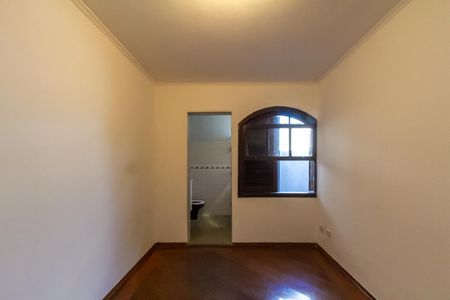 Casa para alugar com 141m², 3 quartos e 3 vagasQuarto Suíte