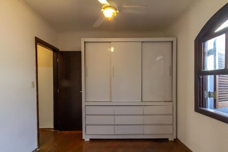 Casa para alugar com 141m², 3 quartos e 3 vagasQuarto 2