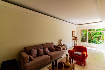 Sala de casa para alugar com 3 quartos, 200m² em Jardim Consorcio, São Paulo