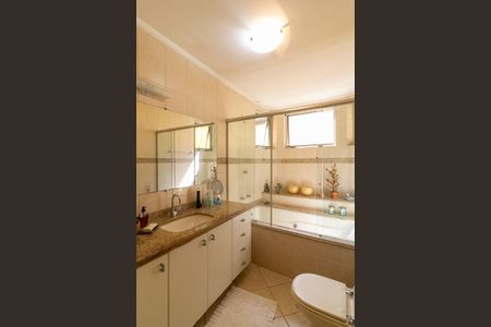 Casa para alugar com 200m², 3 quartos e 2 vagasBanheiro Suíte