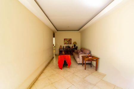 Sala de casa para alugar com 3 quartos, 200m² em Jardim Consorcio, São Paulo