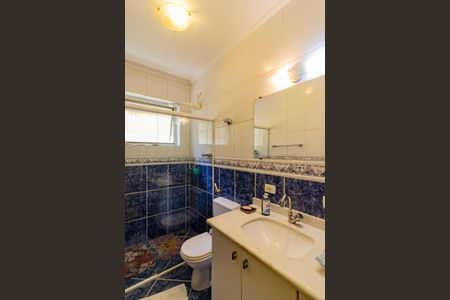 Casa para alugar com 200m², 3 quartos e 2 vagasBanheiro Social