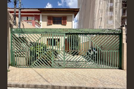 Casa à venda com 150m², 2 quartos e 2 vagasFachada 
