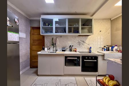 Casa à venda com 150m², 2 quartos e 2 vagasCozinha