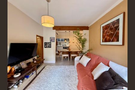 Casa à venda com 150m², 2 quartos e 2 vagasSala
