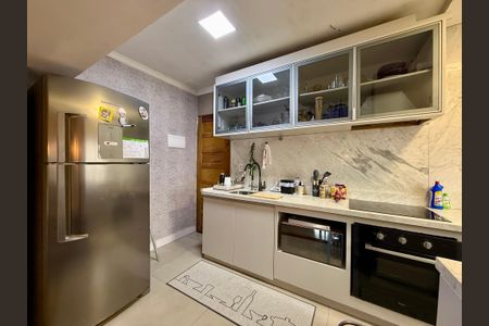 Casa à venda com 150m², 2 quartos e 2 vagasCozinha