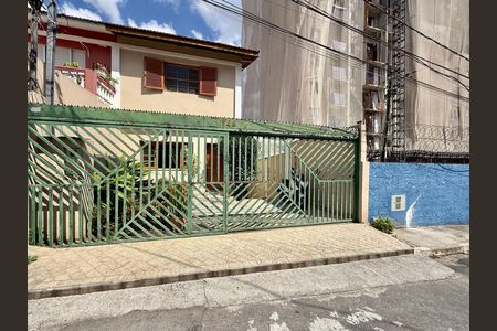 Casa à venda com 150m², 2 quartos e 2 vagasFachada 