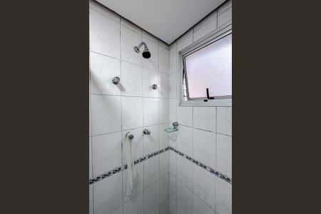 Apartamento à venda com 86m², 2 quartos e 2 vagasBanheiro da Suíte