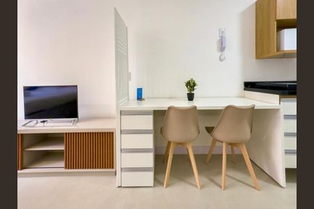 Apartamento para alugar com 1 quarto, 29m² em Jardim das Acacias, São Paulo