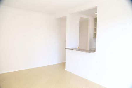 Sala de apartamento à venda com 3 quartos, 60m² em Vila das Belezas, São Paulo