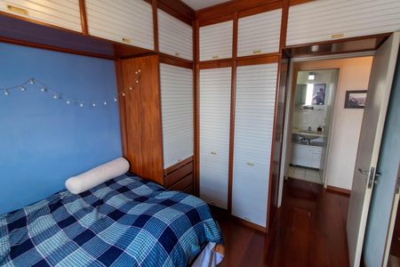 Apartamento à venda com 97m², 3 quartos e 2 vagas Apartamento à venda com 97m², 3 quartos e 2 vagasQUARTO 2