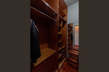 Apartamento à venda com 97m², 3 quartos e 2 vagas Apartamento à venda com 97m², 3 quartos e 2 vagasCLOSET