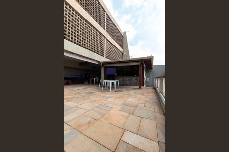 Apartamento à venda com 97m², 3 quartos e 2 vagas Apartamento à venda com 97m², 3 quartos e 2 vagasÁREA COMUM - CHURRASQUEIRA