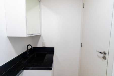 Apartamento à venda com 37m², 2 quartos e sem vaga Apartamento à venda com 37m², 2 quartos e sem vagaBanheiro