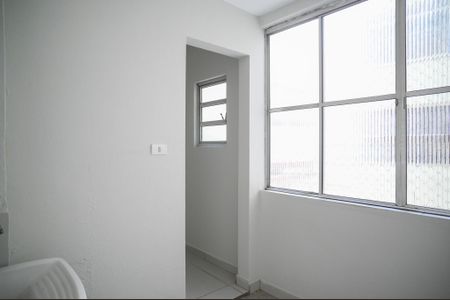 Apartamento à venda com 83m², 2 quartos e sem vagaÁrea de Serviço