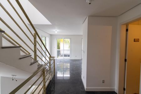 Casa para alugar com 187m², 2 quartos e 2 vagasSala