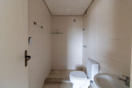 Casa para alugar com 187m², 2 quartos e 2 vagasBanheiro da Suíte 1