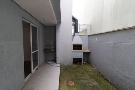 Casa para alugar com 187m², 2 quartos e 2 vagasQuintal