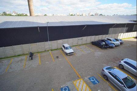 Quarto 1 - Vista de apartamento para alugar com 2 quartos, 40m² em Costa E Silva, Porto Alegre