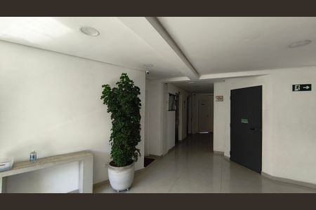 Apartamento à venda com 100m², 2 quartos e 2 vagasHall