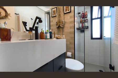 Apartamento à venda com 100m², 2 quartos e 2 vagasBanheiro da Suíte