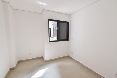 Quarto 1 de apartamento para alugar com 2 quartos, 40m² em Ipiranga, São Paulo