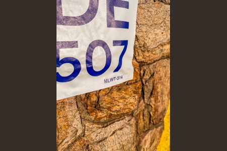 Casa para alugar com 149m², 2 quartos e 5 vagasPlaca Instalada na Fachada