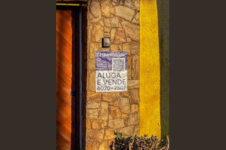 Casa para alugar com 149m², 2 quartos e 5 vagasPlaca Instalada na Fachada