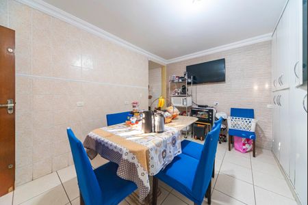 Casa para alugar com 149m², 2 quartos e 5 vagasCozinha 